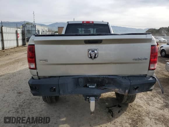 2010 Dodge 3500 SLT с VIN 3D73Y3CL1AG149016, выставлен на аукционе Copart как лот 48516645 с пробегом 210 207 миль миль и Списание • Salvage title. История ставок и продаж доступна на DreamBid. Изображение 6.
