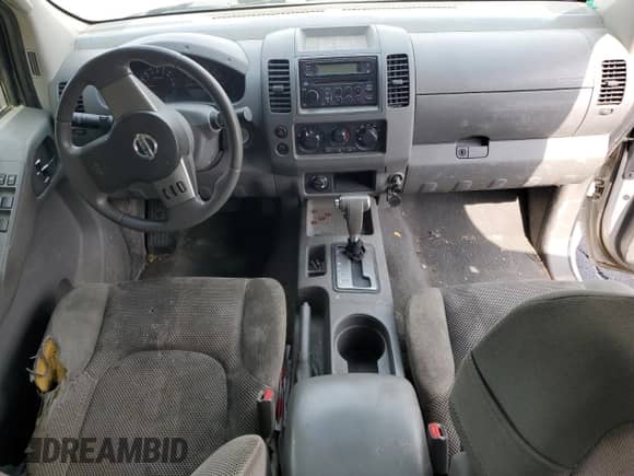 2006 Nissan Frontier SE z VIN 1N6AD07W36C452497, wystawiony jako Copart lot #65447745 z przebiegiem 223 745 mil mil oraz Szkoda całkowita • Salvage title. Historia ofert i sprzedaży dostępna na DreamBid. Obrazek 8.