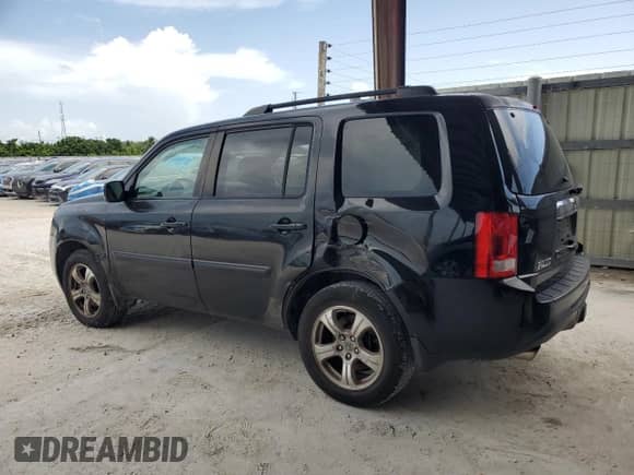 2013 Honda Pilot EX-L with VIN 5FNYF3H63DB021489, listed as a Copart auction lot 70463765 with 164,997 mi miles and Salvage title. Bid and sale history available at DreamBid. Image 2.