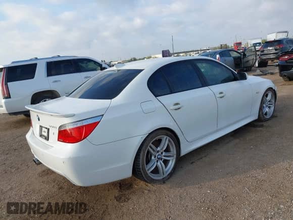2008 BMW 5 Series 550i with VIN WBANW53578CT50368, listed as a IAAI auction lot 43550084 with 97,497 mi miles and . Bid and sale history available at DreamBid. Image 4.
