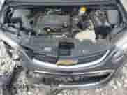 2020 Chevrolet Sonic Premier z VIN 1G1JF5SB0L4114018, wystawiony jako Copart lot #56004525 z przebiegiem 74 377 mil mil oraz Szkoda całkowita • Salvage title. Historia ofert i sprzedaży dostępna na DreamBid. Obrazek 11.