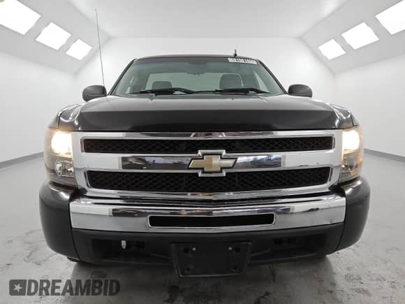 2009 Chevrolet Silverado 1500 Work Truck z VIN 1GCEC14X89Z186339, wystawiony jako Copart lot #69156165 z przebiegiem 173 235 mil mil oraz Czysty tytuł • Clean title. Historia ofert i sprzedaży dostępna na DreamBid. Obrazek 5.