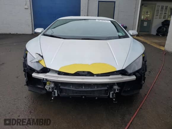2020 Lamborghini Huracan with VIN ZHWUF5ZF6LLA14566, listed as a Copart auction lot 84107514 with 10,503 mi miles and Salvage title. Bid and sale history available at DreamBid. Image 5.