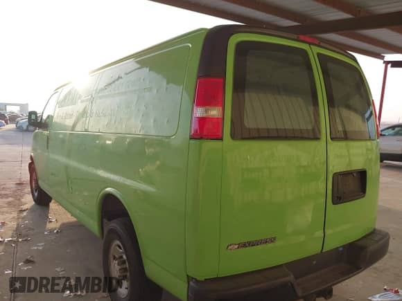 2019 Chevrolet Express Cargo с VIN 1GCWGBFG5K1372954, выставлен на аукционе IAAI как лот 42830361 с пробегом 142 443 миль миль и . История ставок и продаж доступна на DreamBid. Изображение 3.