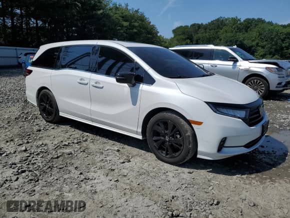 2024 Honda Odyssey Sport z VIN 5FNRL6H73RB020373, wystawiony jako Copart lot #63386255 z przebiegiem 19 229 mil mil oraz Szkoda całkowita • Salvage title. Historia ofert i sprzedaży dostępna na DreamBid. Obrazek 4.