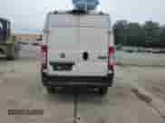 2021 Ram ProMaster Cargo z VIN 3C6LRVBG3ME584294, wystawiony jako Copart lot #60998835 z przebiegiem Nie podano mil oraz Szkoda całkowita • Salvage title. Historia ofert i sprzedaży dostępna na DreamBid. Obrazek 6.