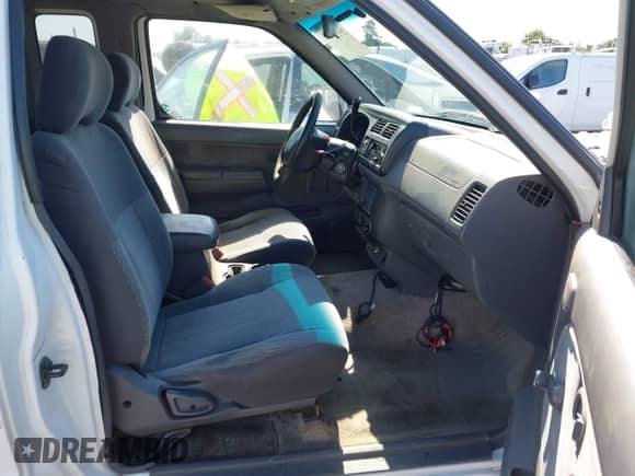 1999 Nissan Frontier XE with VIN 1N6DD26S1XC324221, listed as a IAAI auction lot 42814722 with 308,599 mi miles and . Bid and sale history available at DreamBid. Image 5.