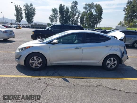 2015 Hyundai Elantra SE with VIN 5NPDH4AE7FH607164, listed as a IAAI auction lot 43280213 with 137,193 mi miles and . Bid and sale history available at DreamBid. Image 14.