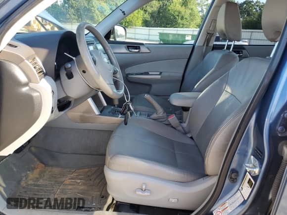 2009 Subaru Forester X Limited с VIN JF2SH64679H792375, выставлен на аукционе Copart как лот 70328275 с пробегом 115 607 миль миль и Списание • Salvage title. История ставок и продаж доступна на DreamBid. Изображение 7.