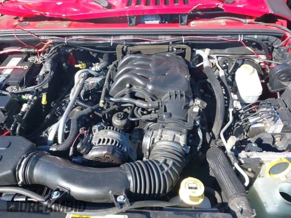 2015 Jeep Wrangler Sport with VIN 1C4AJWAG3FL606500, listed as a IAAI auction lot 40596072 with 110,344 mi miles and . Bid and sale history available at DreamBid. Image 10.