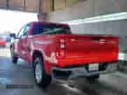 2024 Chevrolet Silverado 1500 LT z VIN 1GCRDDEK1RZ155405, wystawiony jako IAAI lot #43540237 z przebiegiem 50 431 mil mil oraz . Historia ofert i sprzedaży dostępna na DreamBid. Obrazek 23.