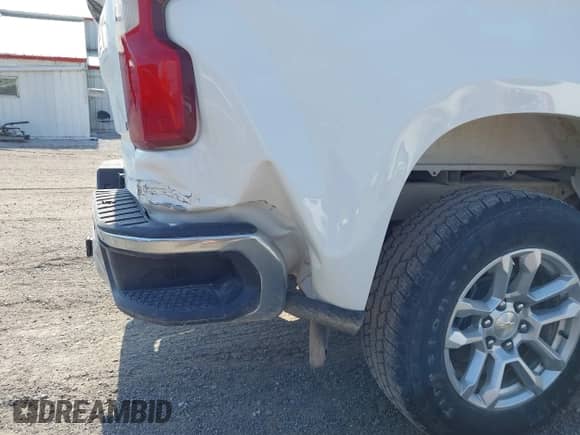 2023 Chevrolet Silverado 1500 LT with VIN 3GCUDDED3PG121040, listed as a IAAI auction lot 43364650 with 68,630 mi miles and . Bid and sale history available at DreamBid. Image 20.