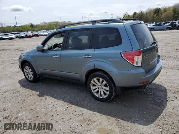 2011 Subaru Forester X Limited z VIN JF2SHCDC8BH759119, wystawiony jako Copart lot #53585804 z przebiegiem 231 484 mil mil oraz Czysty tytuł • Clean title. Historia ofert i sprzedaży dostępna na DreamBid. Obrazek 2.