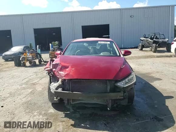 2017 Hyundai Elantra Limited с VIN KMHD84LFXHU225656, выставлен на аукционе Copart как лот 84174605 с пробегом 81 170 миль миль и Списание • Salvage title. История ставок и продаж доступна на DreamBid. Изображение 13.