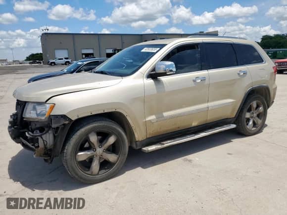 2012 Jeep Grand Cherokee Limited z VIN 1C4RJEBG8CC137430, wystawiony jako Copart lot #62833655 z przebiegiem 133 892 mil mil oraz Szkoda całkowita • Salvage title. Historia ofert i sprzedaży dostępna na DreamBid. Obrazek 1.