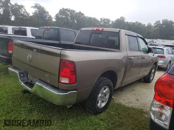 2009 Dodge 1500 SLT с VIN 1D3HB13T59S787979, выставлен на аукционе Copart как лот 73893584 с пробегом 133 948 миль миль и Списание • Salvage title. История ставок и продаж доступна на DreamBid. Изображение 3.