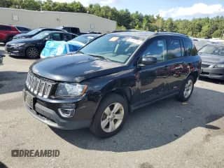 2015 Jeep Compass Latitude z VIN 1C4NJDEB0FD356809, wystawiony jako Copart lot #81187705 z przebiegiem 137 167 mil mil oraz Szkoda całkowita • Salvage title. Historia ofert i sprzedaży dostępna na DreamBid. Obrazek 1.