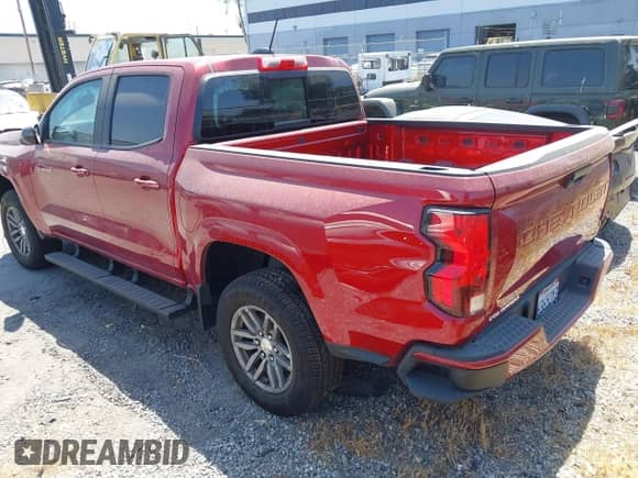 2024 Chevrolet Colorado 2WD LT with VIN 1GCGSCEC8R1136932, listed as a IAAI auction lot 42328240 with 36,869 mi miles and . Bid and sale history available at DreamBid. Image 3.