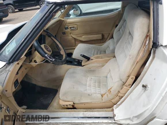 1981 Chevrolet Corvette с VIN 1G1AY8761BS419710, выставлен на аукционе Copart как лот 66493984 с пробегом 73 881 миль миль и Чистый • Clean title. История ставок и продаж доступна на DreamBid. Изображение 7.