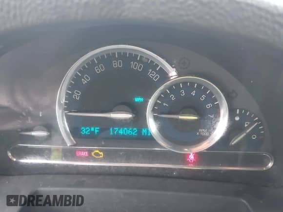 2006 Chevrolet HHR LT с VIN 3GNDA23DX6S625779, выставлен на аукционе IAAI как лот 41505462 с пробегом 174 062 миль миль и . История ставок и продаж доступна на DreamBid. Изображение 7.
