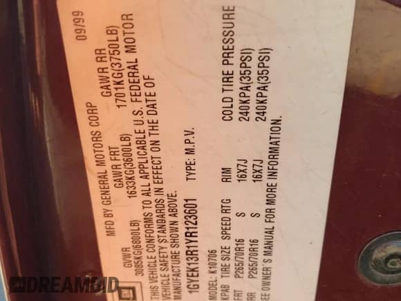 2000 Cadillac Escalade z VIN 1GYEK13R1YR123601, wystawiony jako Copart lot #48589225 z przebiegiem 258 998 mil mil oraz Szkoda całkowita • Salvage title. Historia ofert i sprzedaży dostępna na DreamBid. Obrazek 13.