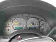 1998 Chevrolet Blazer LT z VIN 1GNDT13W1W2261382, wystawiony jako Copart lot #80436974 z przebiegiem 145 348 mil mil oraz Szkoda całkowita • Salvage title. Historia ofert i sprzedaży dostępna na DreamBid. Obrazek 9.