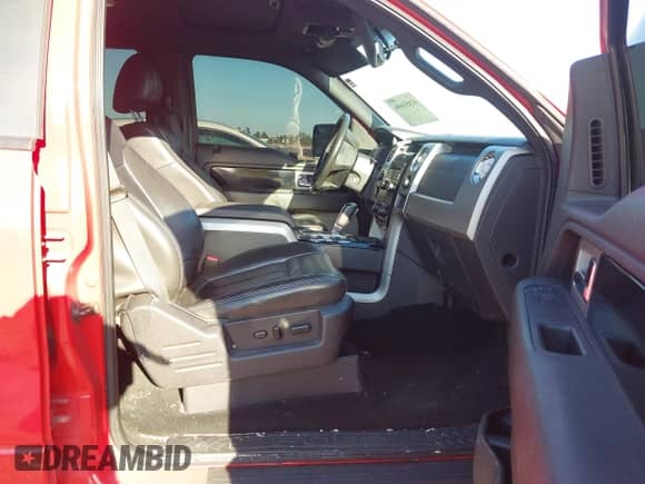 2011 Ford F-150 XLT z VIN 1FTFW1ET5BFC42624, wystawiony jako IAAI lot #41853696 z przebiegiem 230 074 mil mil oraz . Historia ofert i sprzedaży dostępna na DreamBid. Obrazek 5.