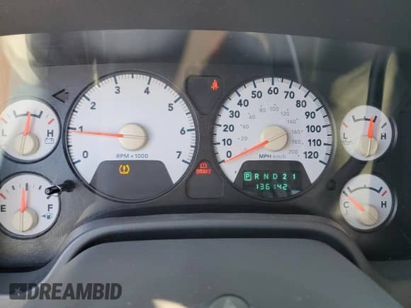 2008 Dodge 1500 Laramie с VIN 1D3HU18238J106555, выставлен на аукционе Copart как лот 73200264 с пробегом 136 142 миль миль и Чистый • Clean title. История ставок и продаж доступна на DreamBid. Изображение 9.