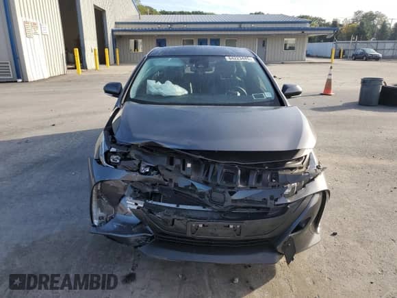 2022 Toyota Prius XLE with VIN JTDKAMFP3N3226296, listed as a Copart auction lot 84223445 with 28,580 mi miles and Salvage title. Bid and sale history available at DreamBid. Image 5.