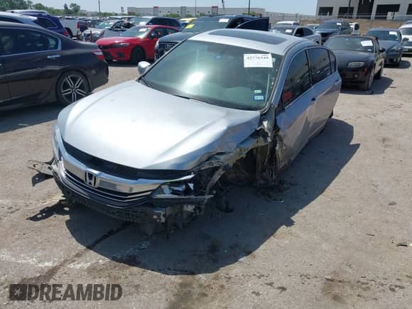 2017 Honda Accord EX-L with VIN 1HGCR3F84HA016288, listed as a IAAI auction lot 42776349 with Not provided miles and . Bid and sale history available at DreamBid. Image 17.