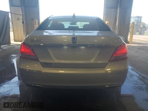 2011 Hyundai Equus Ultimate with VIN KMHGH4JF4BU033303, listed as a Copart auction lot 63843325 with 61,897 mi miles and Salvage title. Bid and sale history available at DreamBid. Image 6.