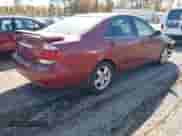 2006 Toyota Camry STD z VIN 4T1BE32K76U140618, wystawiony jako IAAI lot #43600672 z przebiegiem 250 096 mil mil oraz . Historia ofert i sprzedaży dostępna na DreamBid. Obrazek 4.