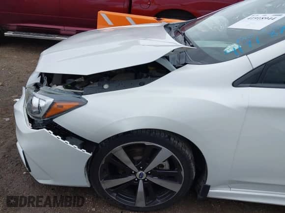 2018 Subaru Impreza Special Sports z VIN 4S3GKAL67J3621802, wystawiony jako IAAI lot #41918944 z przebiegiem 1 170 401 mil mil oraz . Historia ofert i sprzedaży dostępna na DreamBid. Obrazek 6.