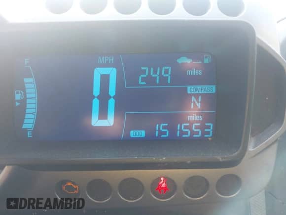 2014 Chevrolet Sonic LS z VIN 1G1JB5SH5E4121792, wystawiony jako IAAI lot #42955780 z przebiegiem 151 553 mil mil oraz . Historia ofert i sprzedaży dostępna na DreamBid. Obrazek 7.