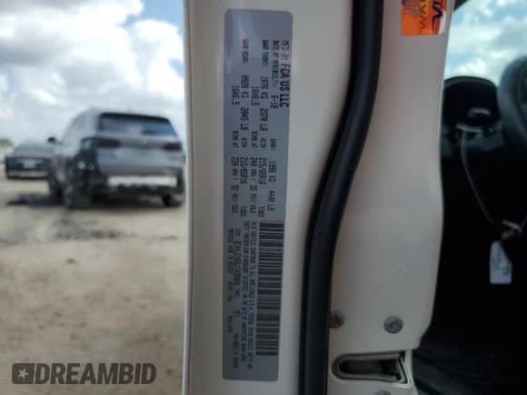 2018 Jeep Compass Sport z VIN 3C4NJCAB3JT438889, wystawiony jako Copart lot #89702995 z przebiegiem 52 435 mil mil oraz Szkoda całkowita • Salvage title. Historia ofert i sprzedaży dostępna na DreamBid. Obrazek 13.
