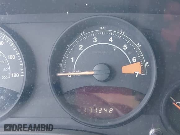 2014 Jeep Compass Sport с VIN 1C4NJCBB6ED531657, выставлен на аукционе IAAI как лот 43039659 с пробегом 177 242 миль миль и . История ставок и продаж доступна на DreamBid. Изображение 7.