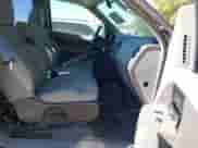 2008 Ford F-150 STX z VIN 1FTRX14W88FB37901, wystawiony jako IAAI lot #43424427 z przebiegiem 198 322 mil mil oraz . Historia ofert i sprzedaży dostępna na DreamBid. Obrazek 5.