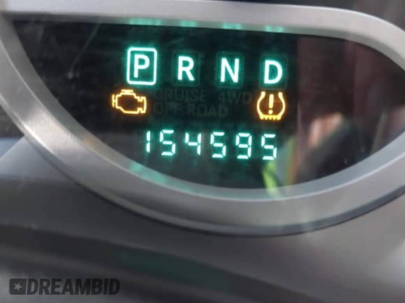 2008 Jeep Wrangler Unlimited Sahara с VIN 1J4GA59138L586119, выставлен на аукционе IAAI как лот 42840740 с пробегом 154 595 миль миль и . История ставок и продаж доступна на DreamBid. Изображение 15.