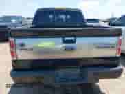 2011 Ford F-150 XLT z VIN 1FTFW1ET3BFB61377, wystawiony jako IAAI lot #42729449 z przebiegiem 127 958 mil mil oraz . Historia ofert i sprzedaży dostępna na DreamBid. Obrazek 16.