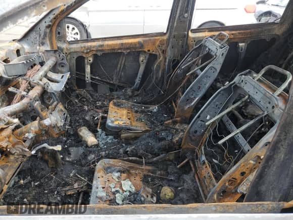 2013 Dodge Journey SE с VIN 3C4PDCAB6DT557976, выставлен на аукционе Copart как лот 68436755 с пробегом Не указан миль и На запчасти • Non repairable. История ставок и продаж доступна на DreamBid. Изображение 7.