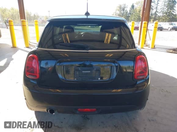 2019 MINI Hardtop Cooper with VIN WMWXP5C50K2H95671, listed as a IAAI auction lot 43432989 with 119,335 mi miles and . Bid and sale history available at DreamBid. Image 16.