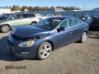 2015 Volvo S60 T5 Drive-E Premier with VIN YV126MFK8F1361173, listed as a Copart auction lot 89796845 with 129,000 mi miles and Salvage title. Bid and sale history available at DreamBid. Image 1.