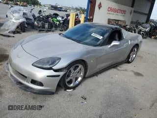 2007 Chevrolet Corvette with VIN 1G1YY25UX75101832, listed as a Copart auction lot 84952375 with 118,306 mi miles and Salvage title. Bid and sale history available at DreamBid. Image 1.