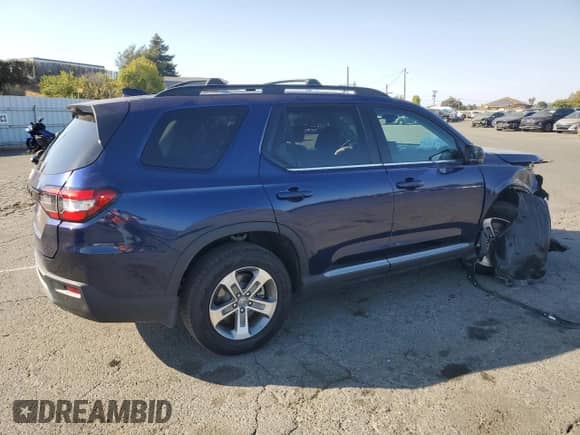 2025 Honda Pilot EX-L с VIN 5FNYG2H47SB016542, выставлен на аукционе Copart как лот 70500615 с пробегом 11 862 миль миль и Списание • Salvage title. История ставок и продаж доступна на DreamBid. Изображение 3.