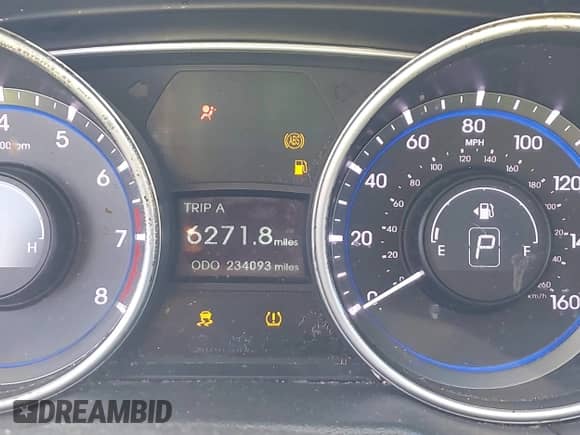 2011 Hyundai Sonata Limited z VIN 5NPEC4ABXBH221857, wystawiony jako IAAI lot #43481219 z przebiegiem 234 093 mil mil oraz . Historia ofert i sprzedaży dostępna na DreamBid. Obrazek 7.