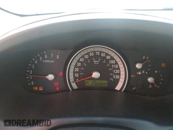 2008 Hyundai Entourage GLS с VIN KNDMC233786050798, выставлен на аукционе Copart как лот 54158025 с пробегом 238 684 миль миль и Списание • Salvage title. История ставок и продаж доступна на DreamBid. Изображение 9.