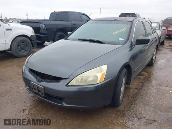 2005 Honda Accord с VIN JHMCN36595C002787, выставлен на аукционе IAAI как лот 41324437 с пробегом 236 515 миль миль и . История ставок и продаж доступна на DreamBid. Изображение 2.