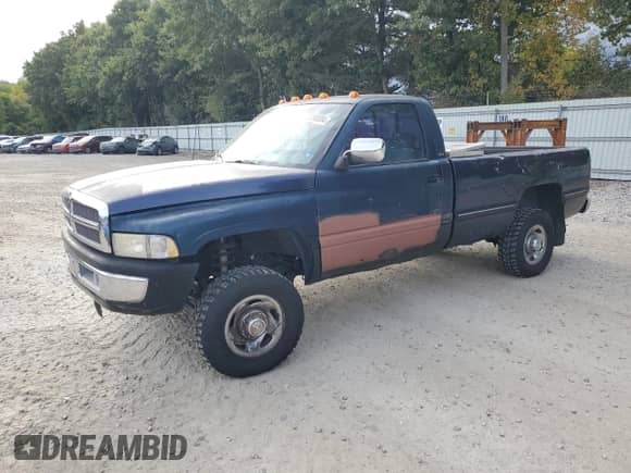 1995 Dodge 2500 with VIN 1B7KF26Z0SS188065, listed as a Copart auction lot 72390084 with 163,380 mi miles and Clean title. Bid and sale history available at DreamBid. Image 1.
