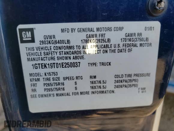 2001 GMC Sierra 1500 SLE с VIN 1GTEK19T01E250037, выставлен на аукционе Copart как лот 44418084 с пробегом Не указан миль и Списание • Salvage title. История ставок и продаж доступна на DreamBid. Изображение 12.