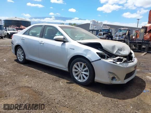 2013 Toyota Camry LE z VIN 4T1BD1FK1DU065025, wystawiony jako IAAI lot #42749481 z przebiegiem 88 374 mil mil oraz . Historia ofert i sprzedaży dostępna na DreamBid. Obrazek 1.